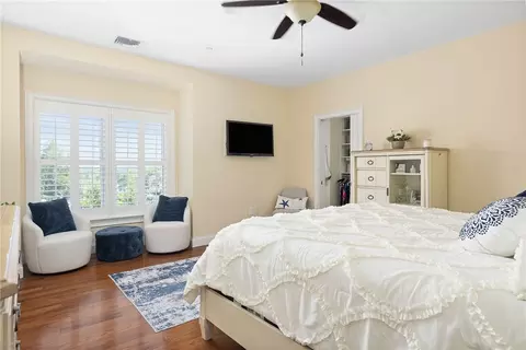 Bedroom - 3958 Post Rd #11, Warwick, RI 02886 photo 1 of 3