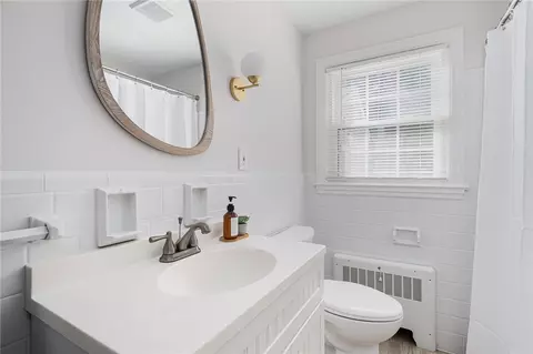 Bath - 68 Irene Blvd, Woonsocket, RI 02895 photo 2 of 3