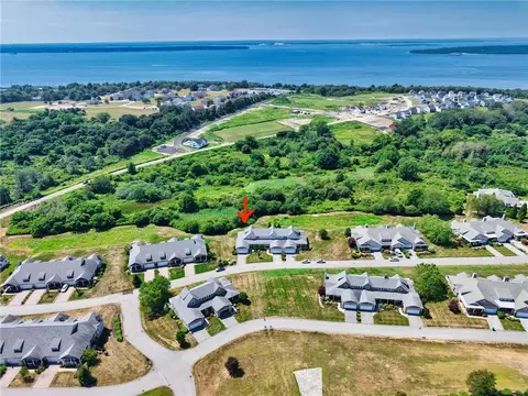 66 Rebels Way, Portsmouth, RI 02871