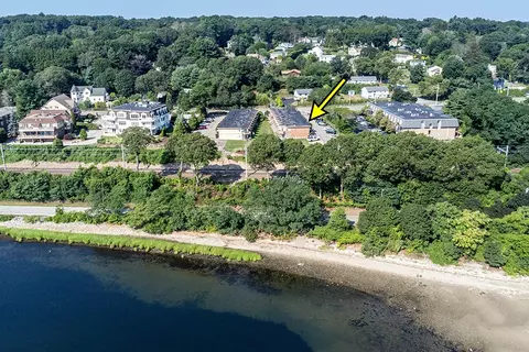 3940 Post Rd #31, Warwick, RI 02886