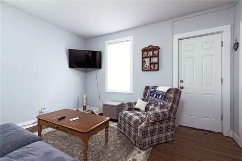 Living - 81 Pierce St, Westerly, RI 02891 photo 4 of 6