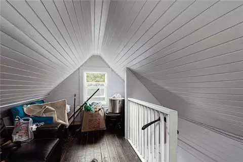 Entry Way - 81 Pierce St, Westerly, RI 02891 photo 6 of 6