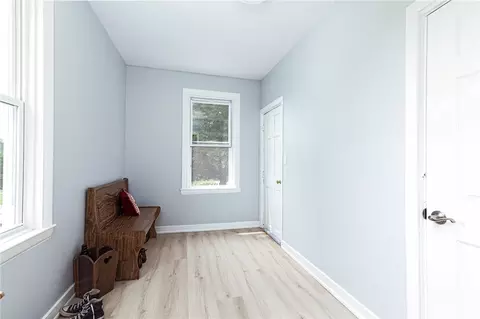 Entry Way - 81 Pierce St, Westerly, RI 02891 photo 4 of 6