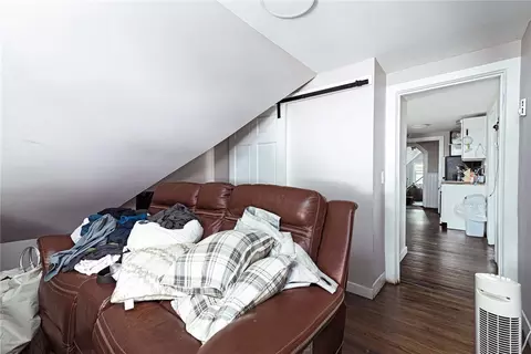 Entry Way - 81 Pierce St, Westerly, RI 02891 photo 5 of 6