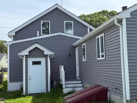 292 Main Ave, Warwick, RI 02886 photo 3
