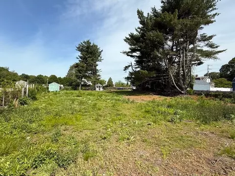 292 Main Ave, Warwick, RI 02886 photo 17