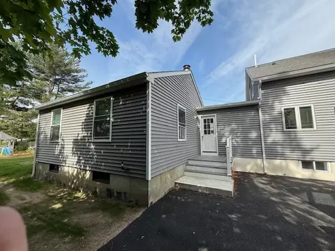 292 Main Ave, Warwick, RI 02886 photo 23