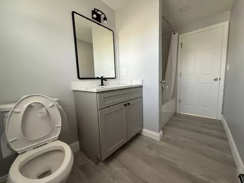 292 Main Ave, Warwick, RI 02886 photo 6