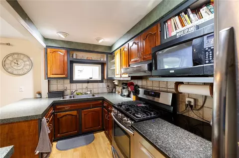 Kitchen - 62 Centre Rd, Glocester, RI 02814 photo 3 of 3