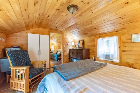 Bedroom - 76 Long Meadow Dr, Glocester, RI 02814 photo 3 of 3