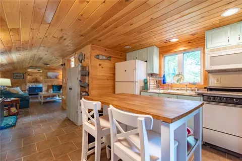 Kitchen - 76 Long Meadow Dr, Glocester, RI 02814 photo 1 of 3