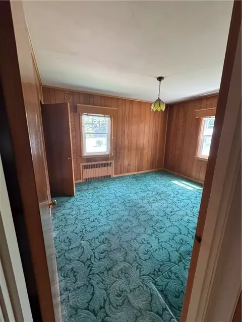 Bedroom - 55 Ward Ave, Westerly, RI 02891 photo 1 of 6
