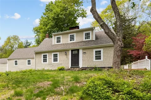 25 Carrs Trl, Coventry, RI 02827