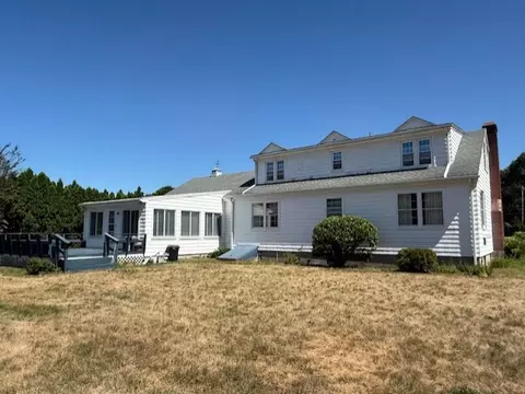 Exterior - 37 Post Rd, Westerly, RI 02891 photo 3 of 6