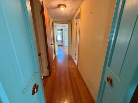 Entry Way - 37 Post Rd, Westerly, RI 02891 photo 4 of 4
