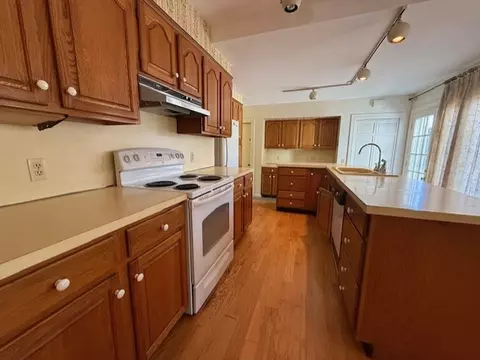 Kitchen - 37 Post Rd, Westerly, RI 02891 photo 2 of 4
