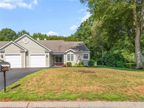 470 Big Water Rd, South Kingstown, RI 02879