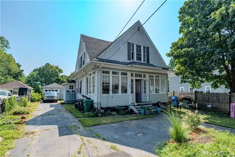 Exterior - 48 Central St, Warwick, RI 02886 photo 4 of 7