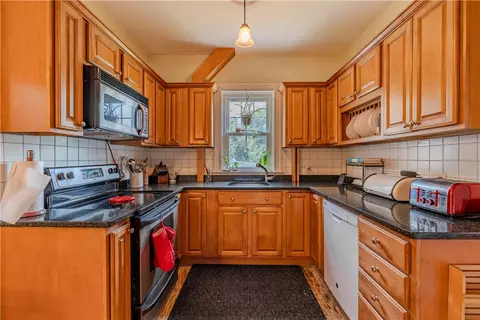Kitchen - 48 Central St, Warwick, RI 02886 photo 1 of 2