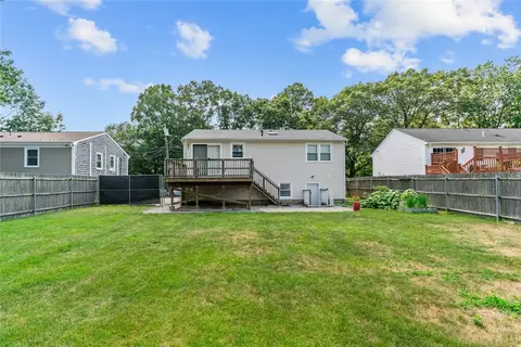 162 Pine St, Warwick, RI 02888 photo 35