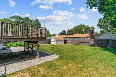 162 Pine St, Warwick, RI 02888 photo 37