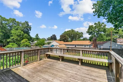 162 Pine St, Warwick, RI 02888 photo 32
