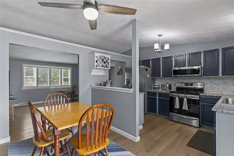 162 Pine St, Warwick, RI 02888 photo 12
