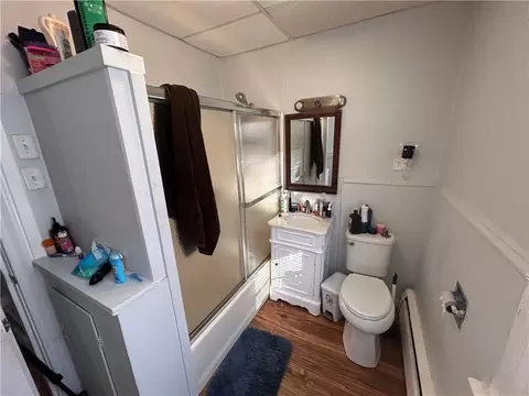 Bath - 118 Summer St, Woonsocket, RI 02895 photo 1 of 3