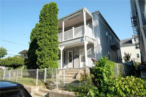 336 Olo St, Woonsocket, RI 02895