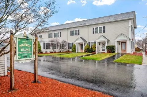 200 Cato St #1, Woonsocket, RI 02895