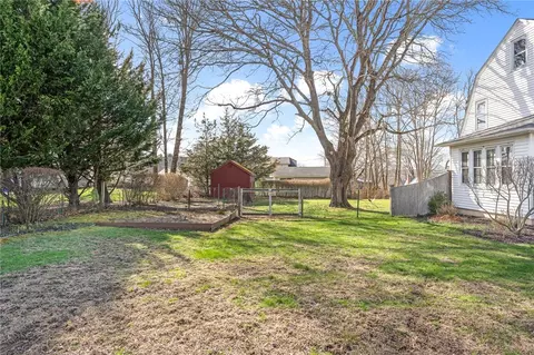 35 George St, Westerly, RI 02891 photo 5