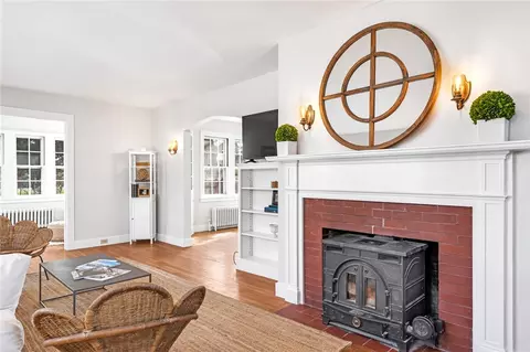 35 George St, Westerly, RI 02891 photo 9