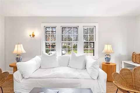 35 George St, Westerly, RI 02891 photo 12
