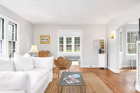 35 George St, Westerly, RI 02891 photo 10