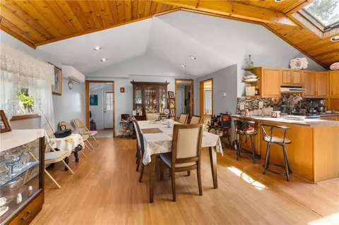 110 Wethersfield Dr, Warwick, RI 02886 photo 28