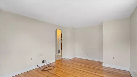 Living - 92 Falcon Ave, Warwick, RI 02888 photo 3 of 3