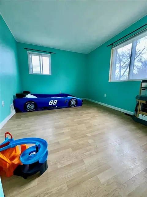 Bedroom - 231 Smith St, Warwick, RI 02886 photo 4 of 4