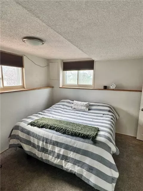 Bedroom - 231 Smith St, Warwick, RI 02886 photo 1 of 4