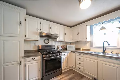 Kitchen - 21 Wilcox St, Warwick, RI 02889 photo 2 of 2