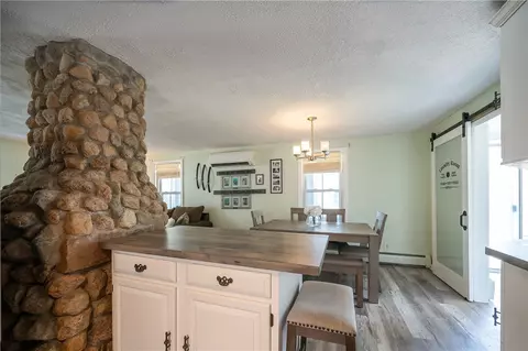 Dining - 21 Wilcox St, Warwick, RI 02889 photo 3 of 3