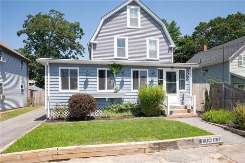 21 Wilcox St, Warwick, RI 02889