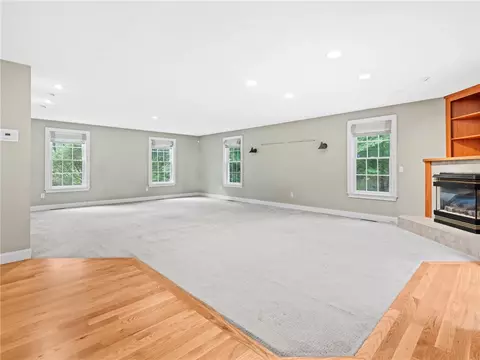 Living - 44 Azalea Ave, Exeter, RI 02822 photo 2 of 4
