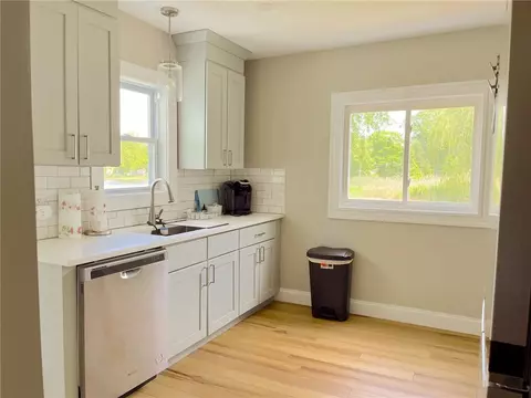 Kitchen - 72 Sayles Ave, Warwick, RI 02889 photo 1 of 2