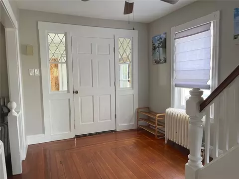 Entry Way - 72 Sayles Ave, Warwick, RI 02889 photo 3 of 4