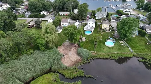 View/Area - 72 Sayles Ave, Warwick, RI 02889 photo 5 of 5