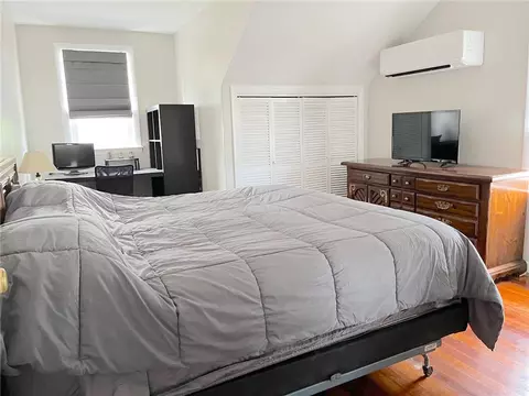 Bedroom - 72 Sayles Ave, Warwick, RI 02889 photo 1 of 2