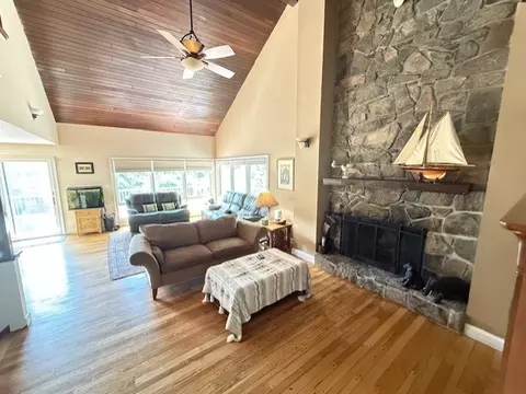 15 Windward Dr, Westerly, RI 02891 photo 6