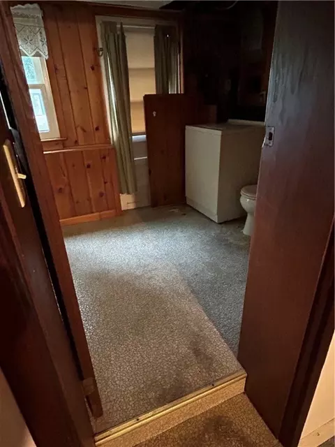 Bath - 9 David Ave, Westerly, RI 02891 photo 2 of 2