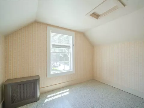 45 Phillips St, Woonsocket, RI 02895 photo 25