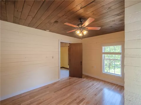 45 Phillips St, Woonsocket, RI 02895 photo 18